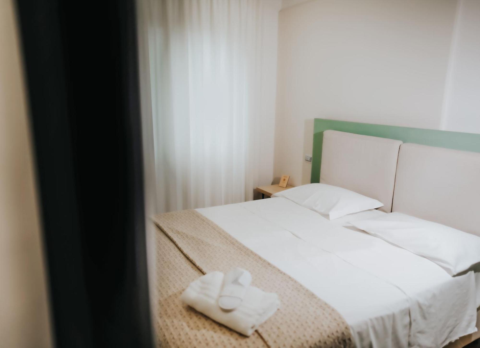 Plana Hotel كازيرتا المظهر الخارجي الصورة