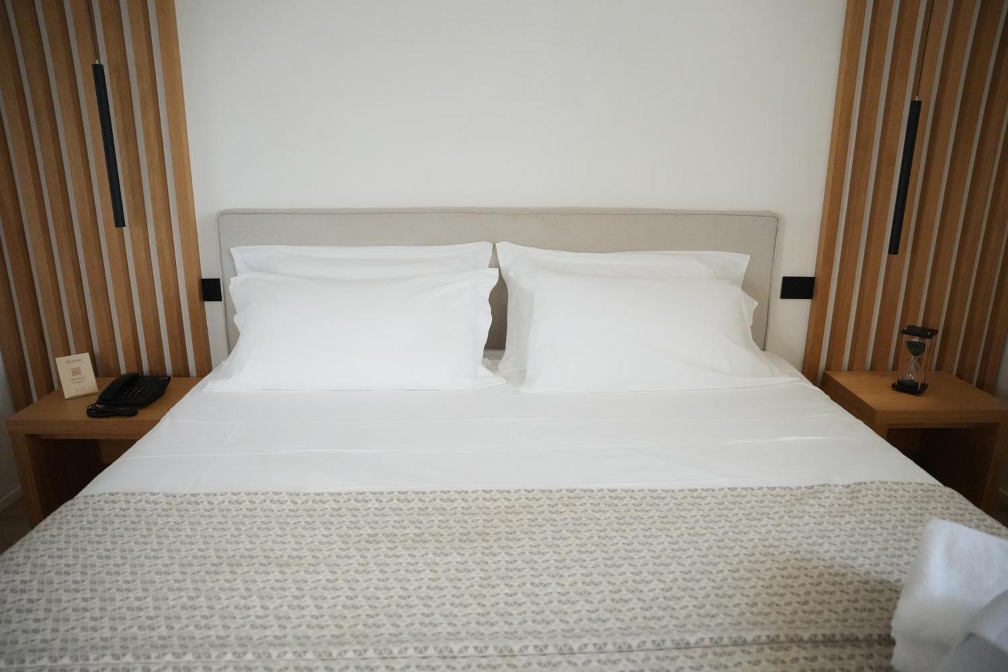 Plana Hotel كازيرتا المظهر الخارجي الصورة